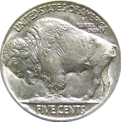 1935 Buffalo nickel reverse showing the American bison and “FIVE CENTS” — strike quality and horn detail are key grading points on this side